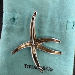 Tiffany And Company  Peretti Starfish Broach/ Pendant