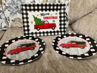 Christmas Buffalo Plaid Serving Tray and Plates Set