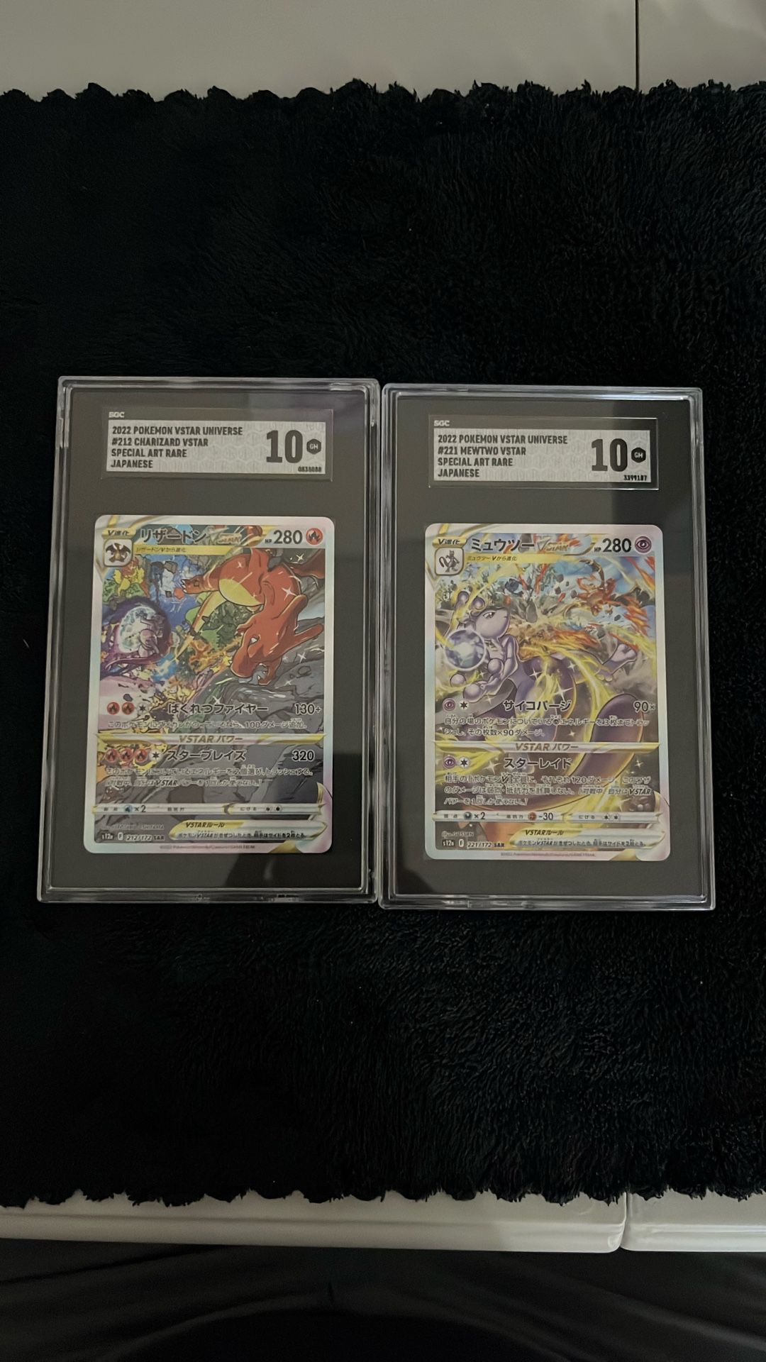 Pokémon Japanese Mewtwo 221 / Charizard 212