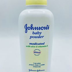 Johnson’s Medicated Diaper Rash Baby Powder 15oz W/ Aloe & Vitamin E NEW NO SEAL