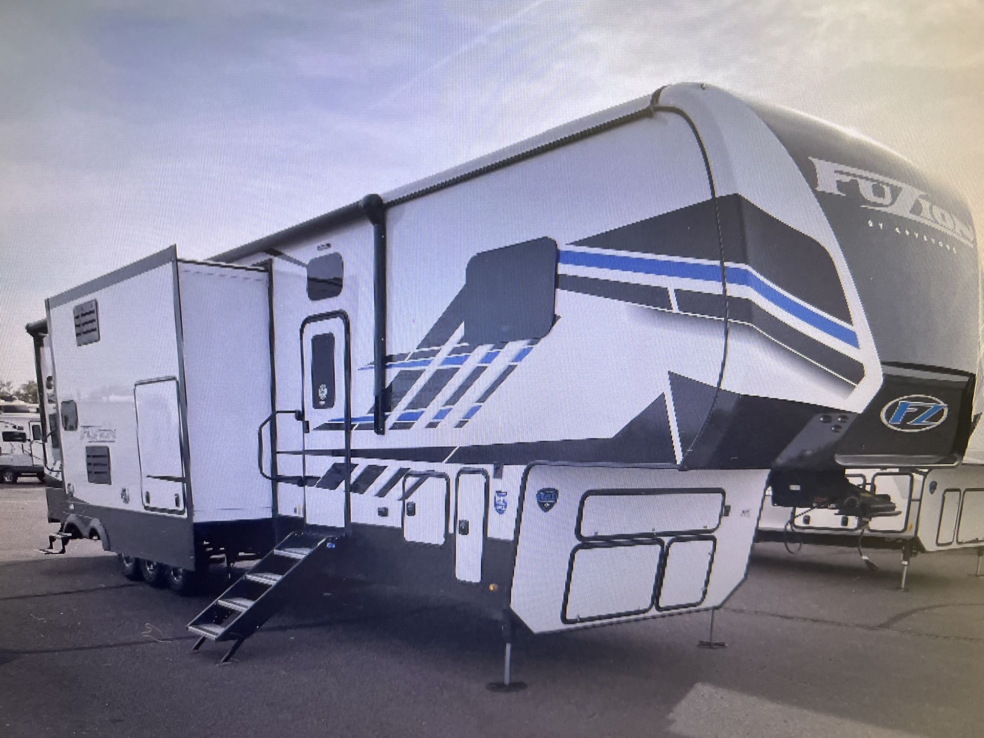 2023 FUZION 428