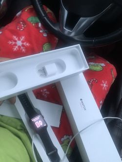 3 series Apple Watch 42 mm with cellular and gps I only opened box for show 240 o.b.o
