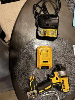 Dewalt