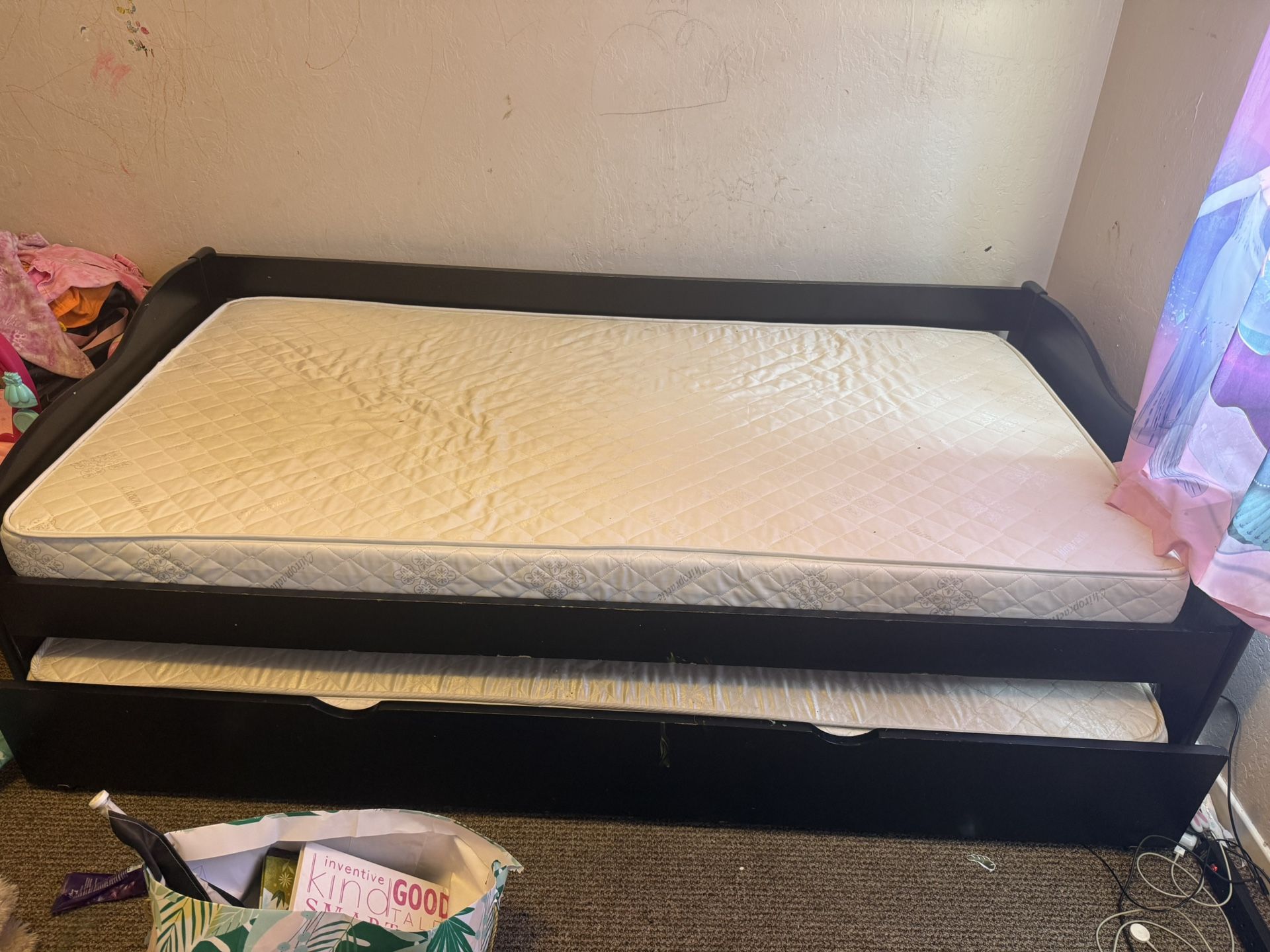 Trundle Bed