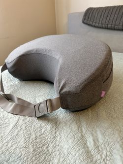 Frida Mom Adjustable Nursing Pillow