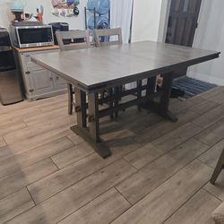 Dinning Room Table