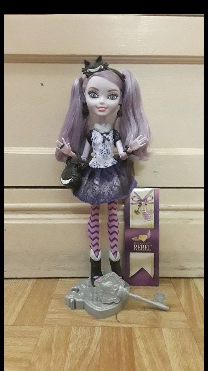 Ever after high doll (kitty chesire)