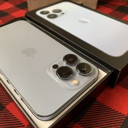 Absolutely In Perfect Condition! iPhone 13 Pro 256gb Factory Unlocked! Use Any Sim Card
