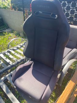 Free bucket seats