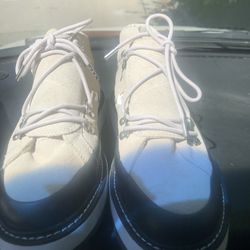 Converse Mountain  Club Boots