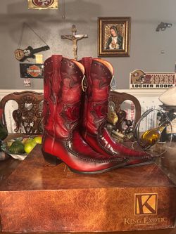 Men’s Boots/ Botas Para Hombres