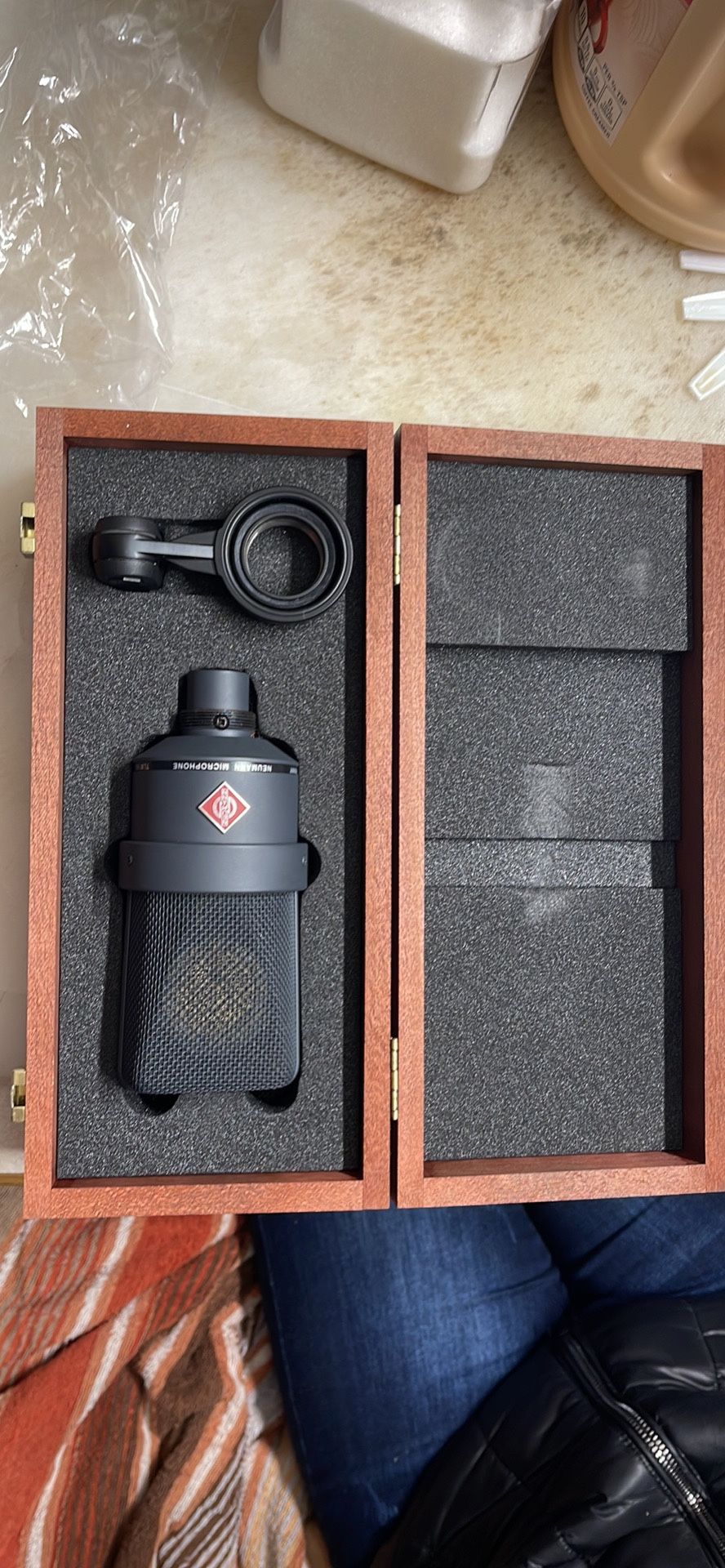 Microphone Neumann TLM 103