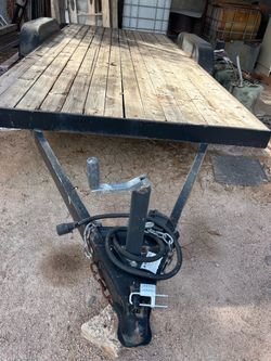 Flat bed trailer