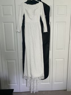 Never Worn Wedding Dress $100