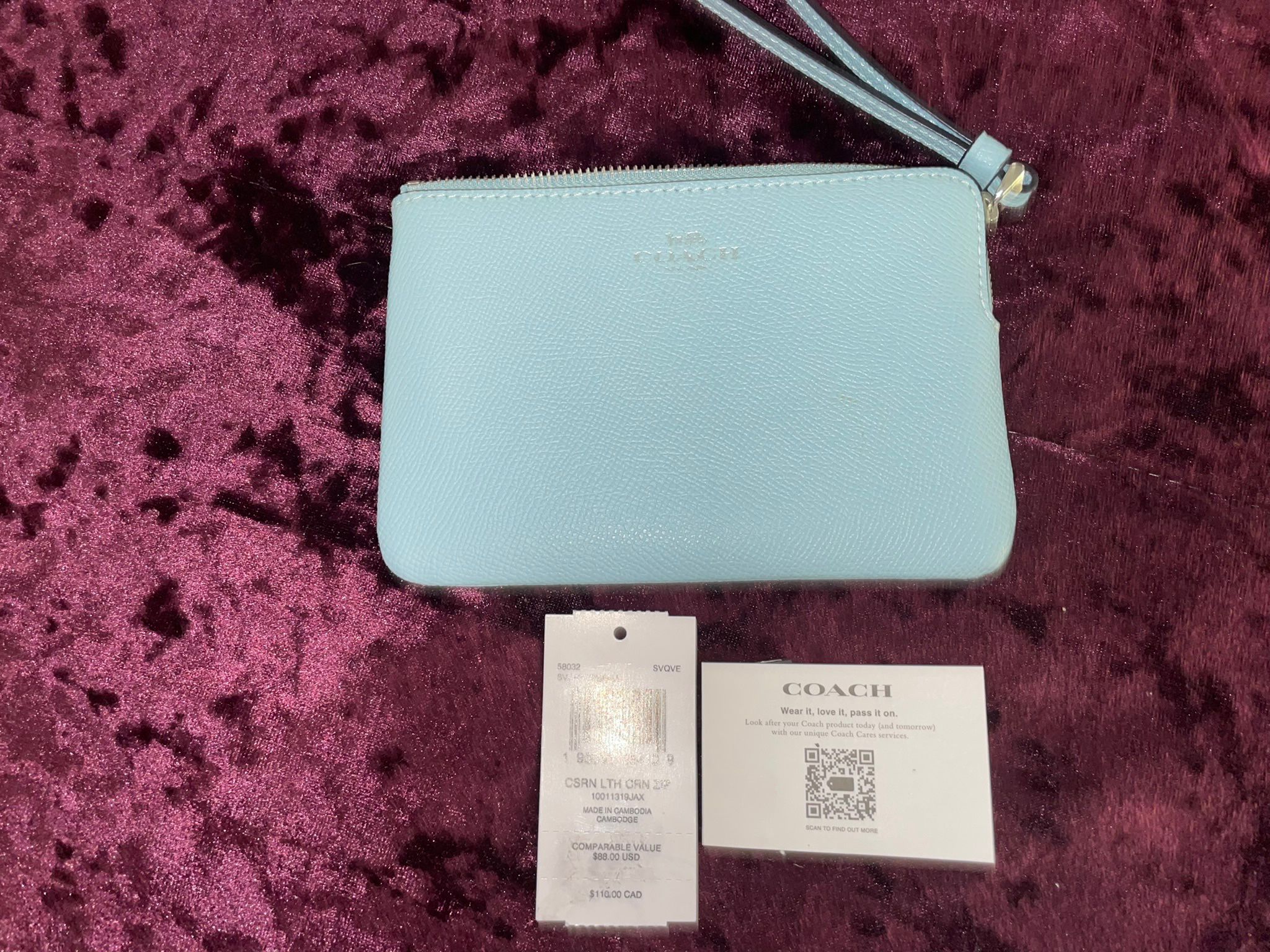 Coach Wristlet- Brand new W/Tags