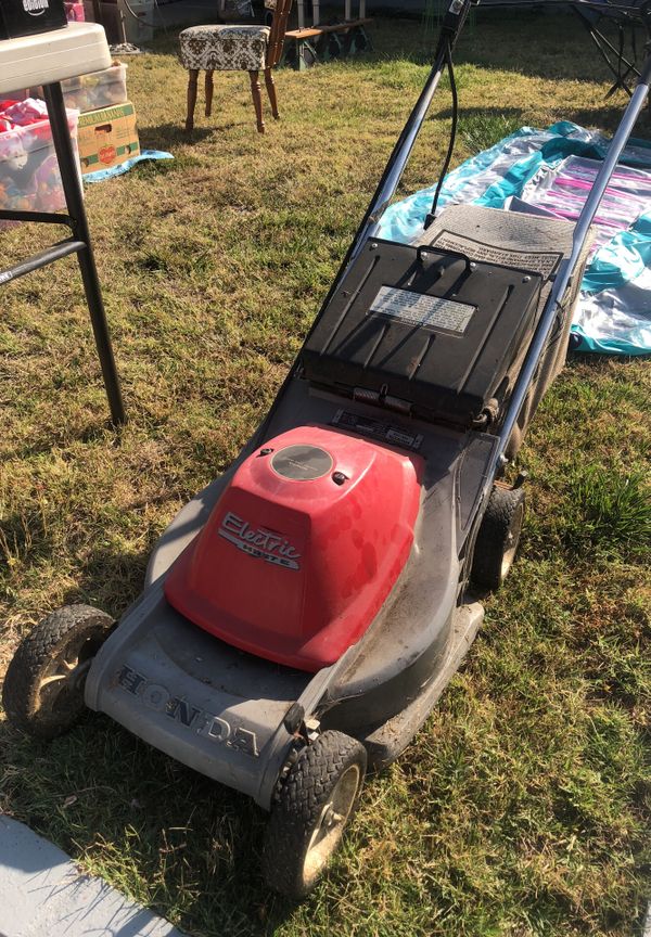 Honda Electric Lawnmower For In Castro Valley Ca Offerup Honda Electric Lawnmower
