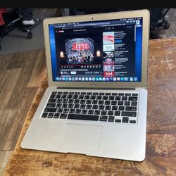 MacBook Air Working Fine Charger Included 