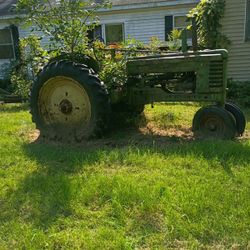 John Deere Tractor