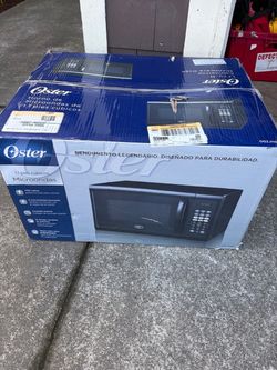 Oster 1.1 Cu. Ft. Countertop Microwave Oven