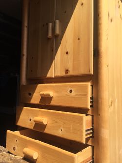 Tv 📺 stand with dresser