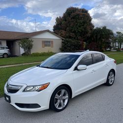 2014 ACURA ILX  CLEAN CARFAX EXCELLENT