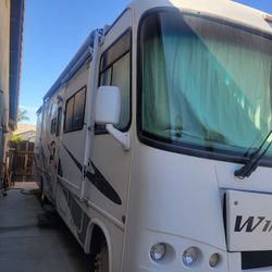32 Ft Windsport Motorhome 2007 Good Condition