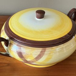Vernon Kilns California Vernonware Organdie 10.5" Soup Tureen Covered Casserole