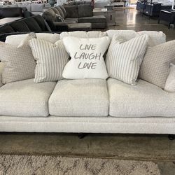 New Sofa 🛋️ “Live, Laugh, Love” ❣️