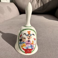 Vintage 1975 Walt Disney Christmas Bell Mickey Mouse Goofy Donald Duck By Schmid 