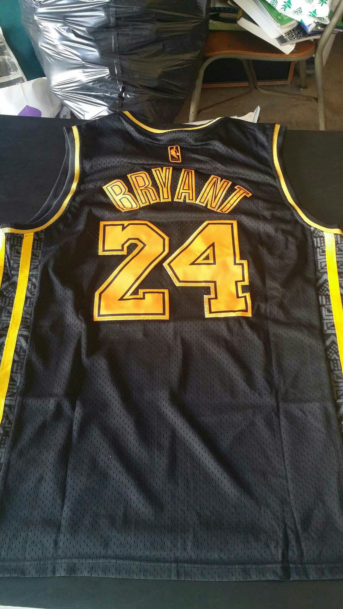 Kobe Bryant Lakers Jersey size xxxl