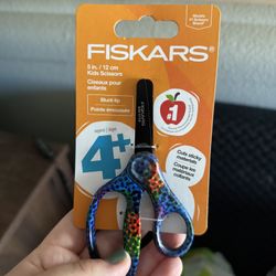 Fiskars 5 inch Blunt Tip Scissors