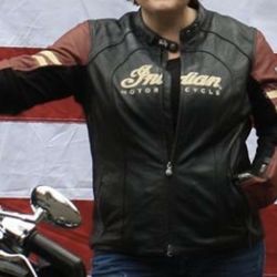 Women’s 2 XL Black and Red Indian Motorcycle Leather Jacket