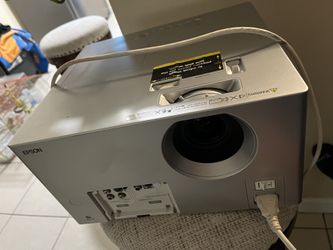 Epson moviemate 30