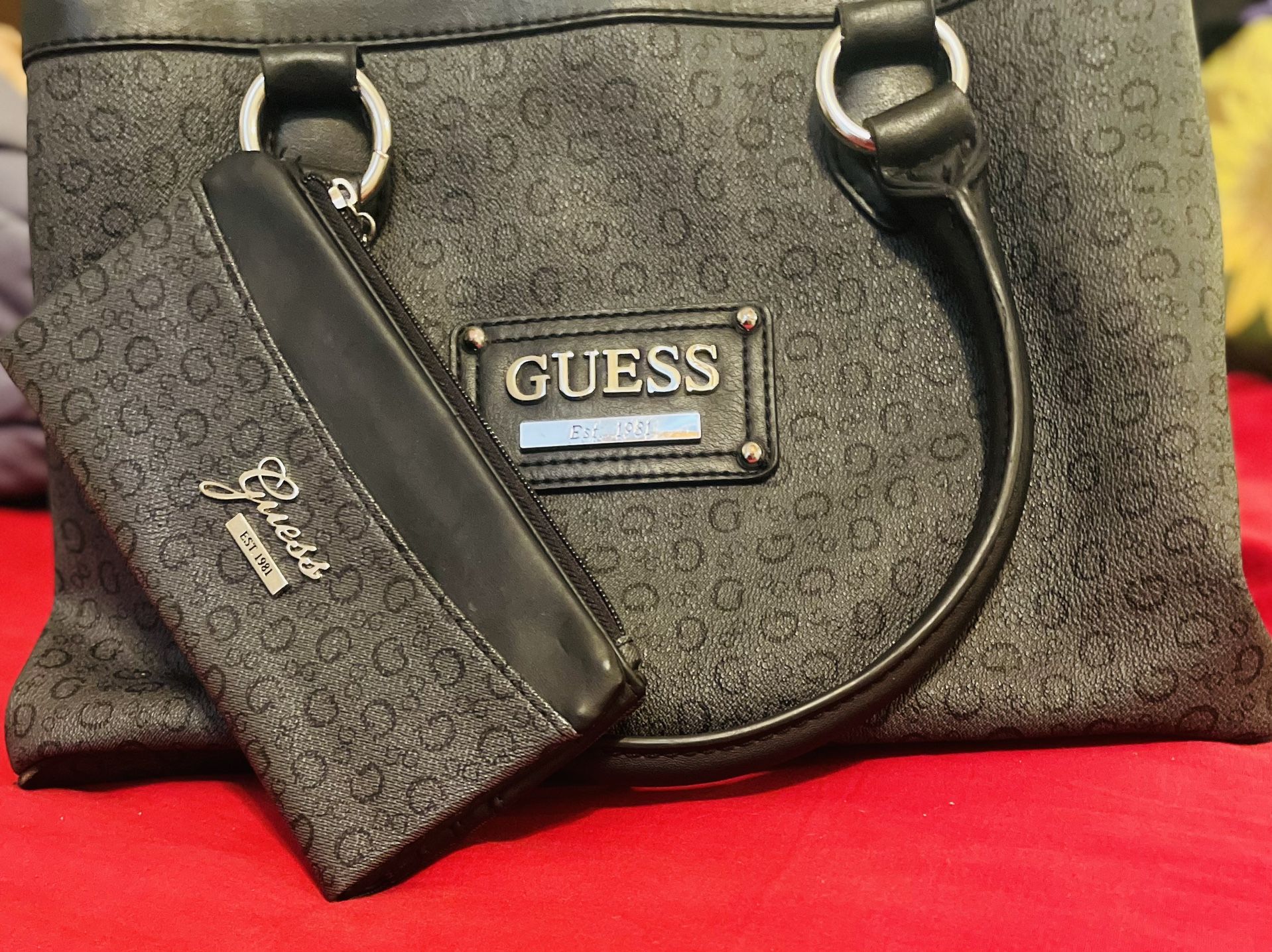 Guess Hand Bag & Wallet