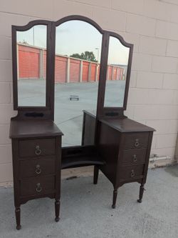 Vanity