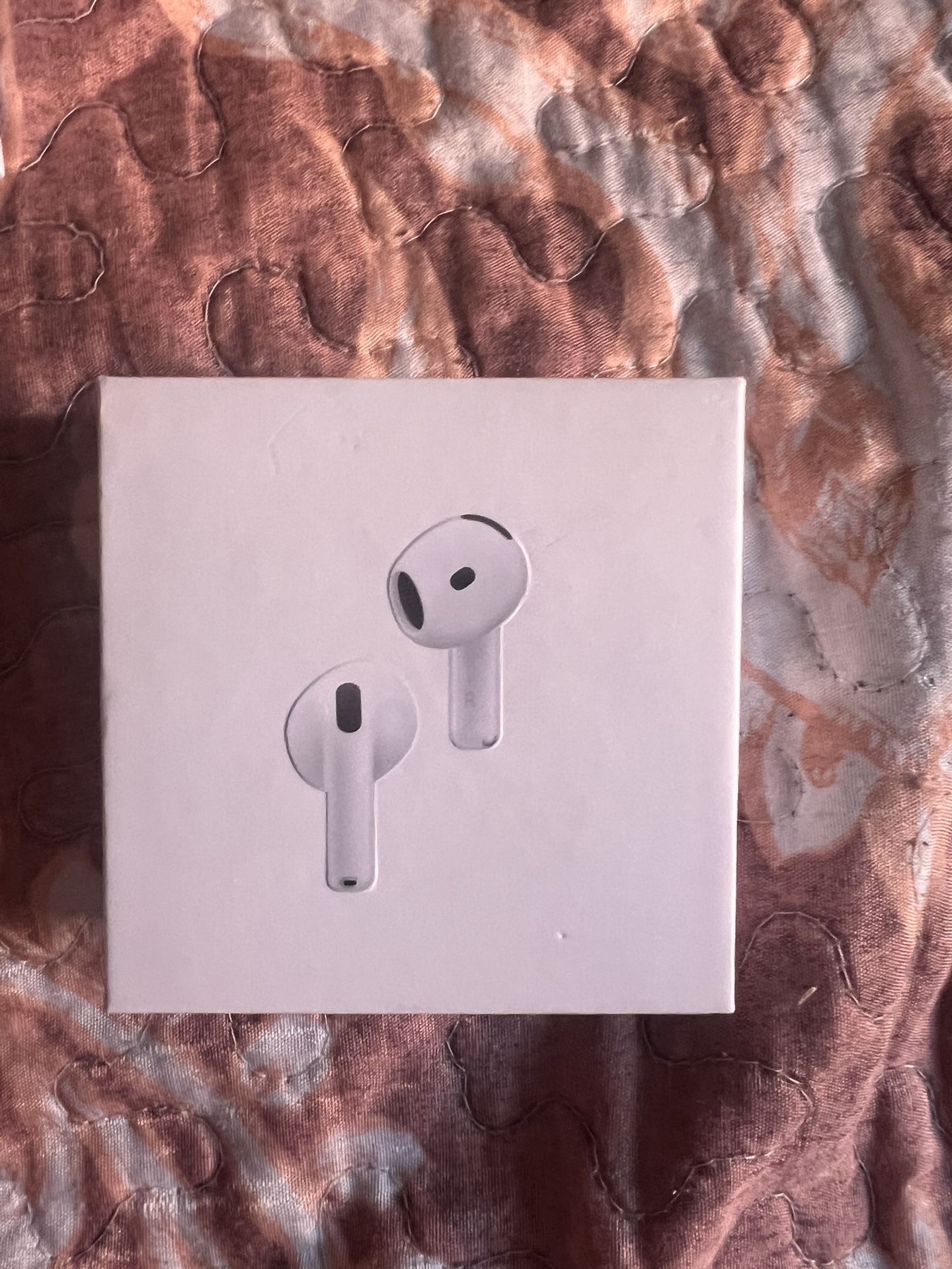 Apple airpods 4th generation with noise cancellation