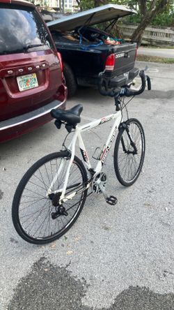 Genesis Saber 21 Speed