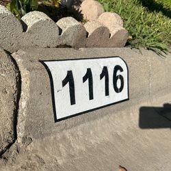 Curb Address Painting