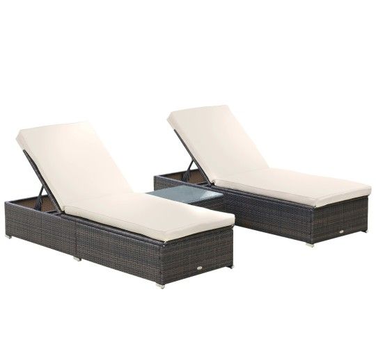 Lounge Chairs Set