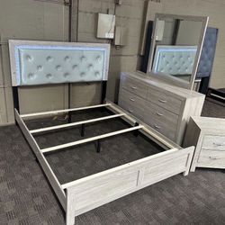 Silver Grey Queen Bedrooms Set 