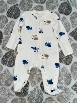 Carter’s 3 month’s baby boy pj