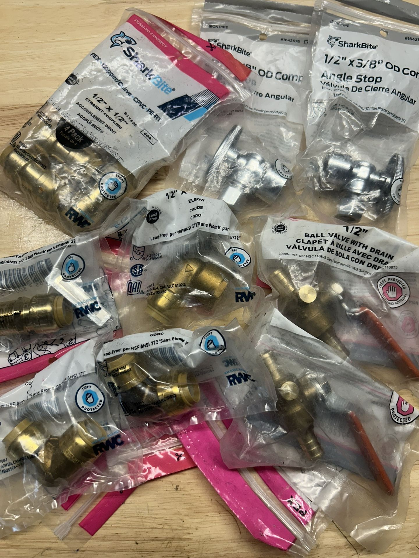 Shark Bite Half Inch Plumbing Fittings 1/2 New Lot
