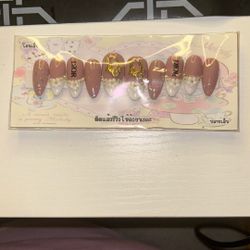 Press On Nails 
