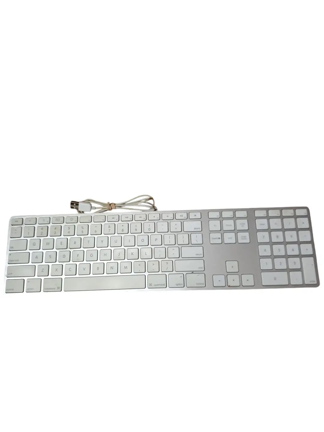 Apple A1243 Wired USB Slim Keyboard tested working great