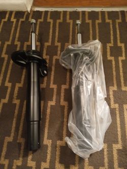 Bmw 750 front struts