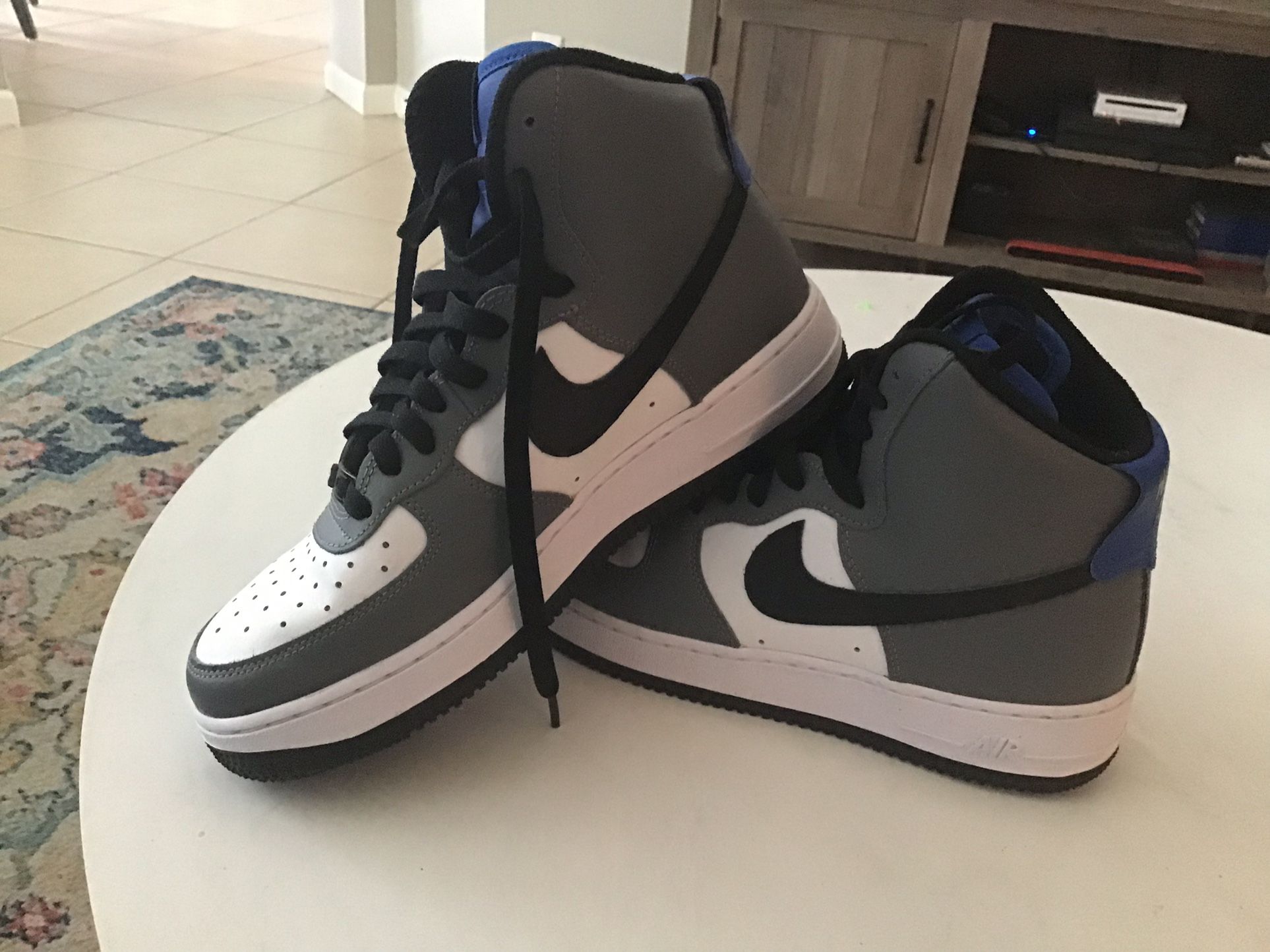 Nike Air Force1 High Tops Size 7.5