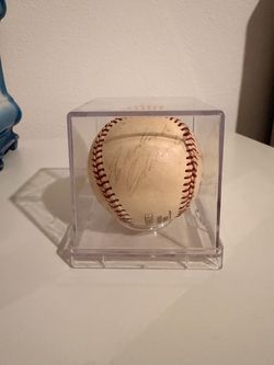Baseball signed by roberto clemente and 3 others from same era!