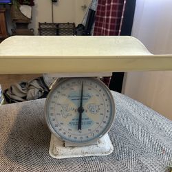 Baby scale