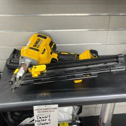 Dewalt Nailer N Stapler