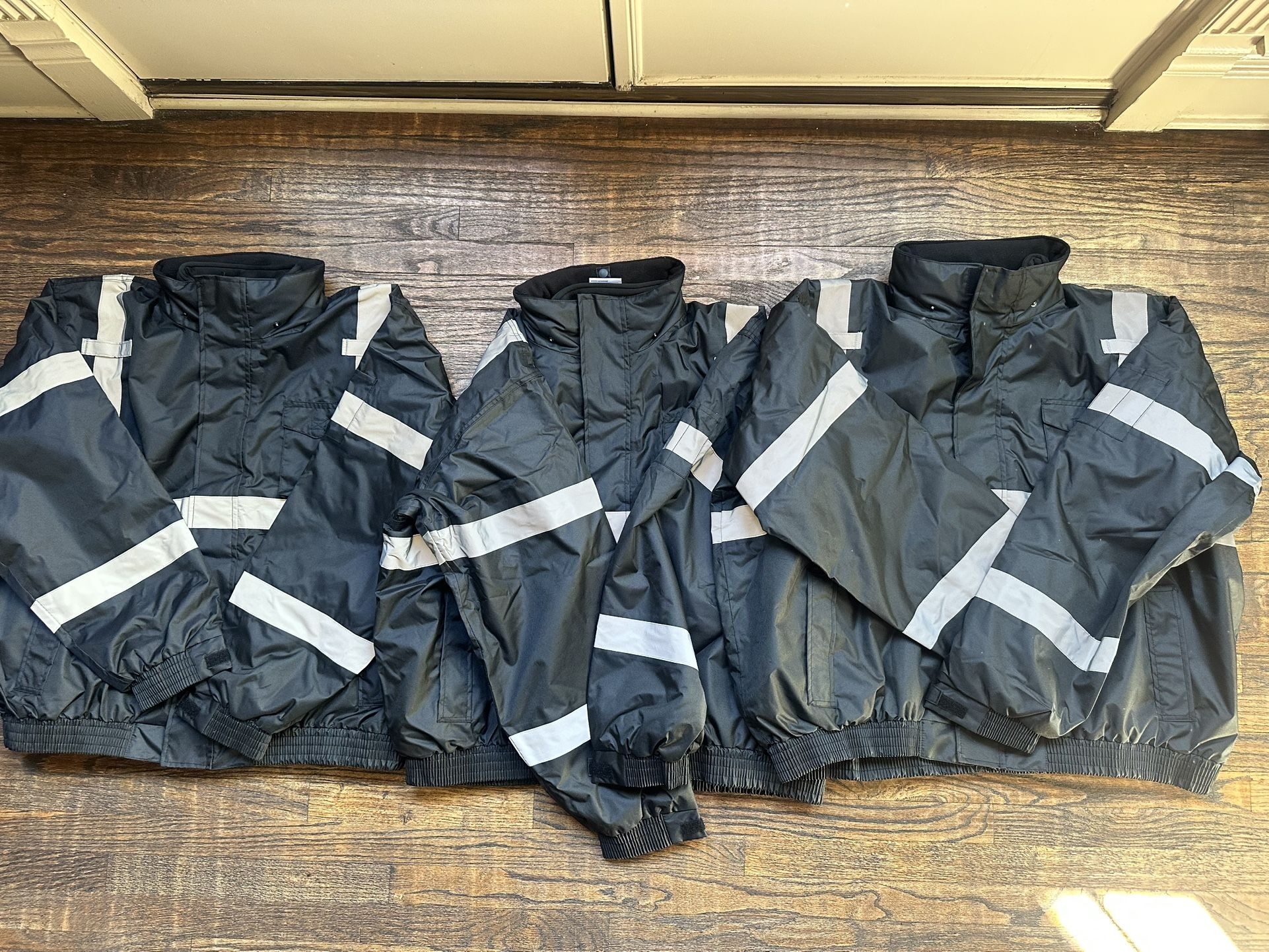 Brand NEW - SKSAFETY 3-in-1 High Visibility Winter Bomber Jackets Zip Out Fleece Liner Reflective Safety Coats for men Waterproof ANSI/ISEA Class 3(Bl